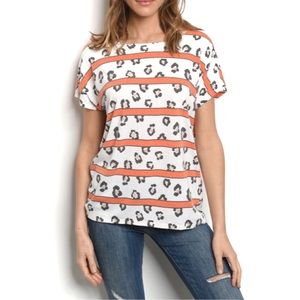 🐆JUST IN🐆 Twist Leopard Stripe Tee animal print